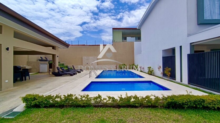 Casas San Pablo de Heredia Condominio Cafeto